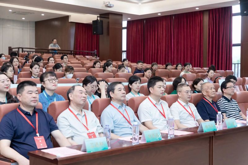 关于第二届全国技能大赛茶艺师项目福建省选拔赛福鼎顺利开赛的内容(4)