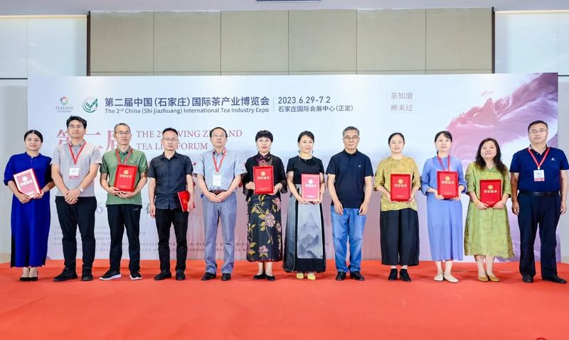 关于茶知道，禅来过：第二届生活禅与茶生活讲坛在石家庄举行的信息(7)