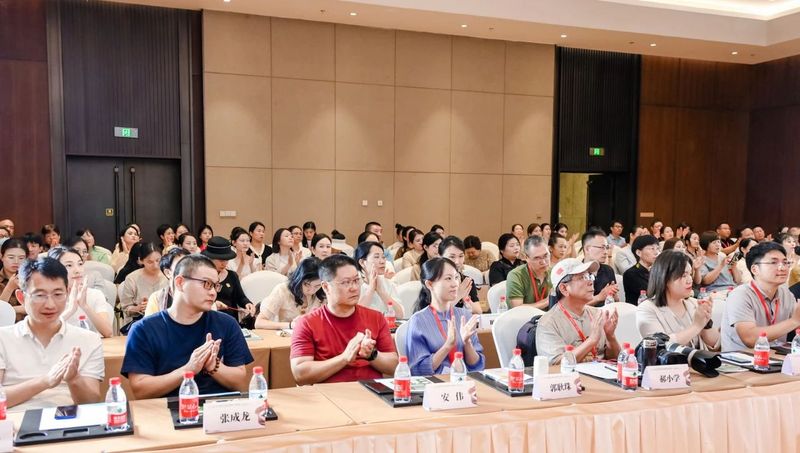 关于茶知道，禅来过：第二届生活禅与茶生活讲坛在石家庄举行的信息(9)