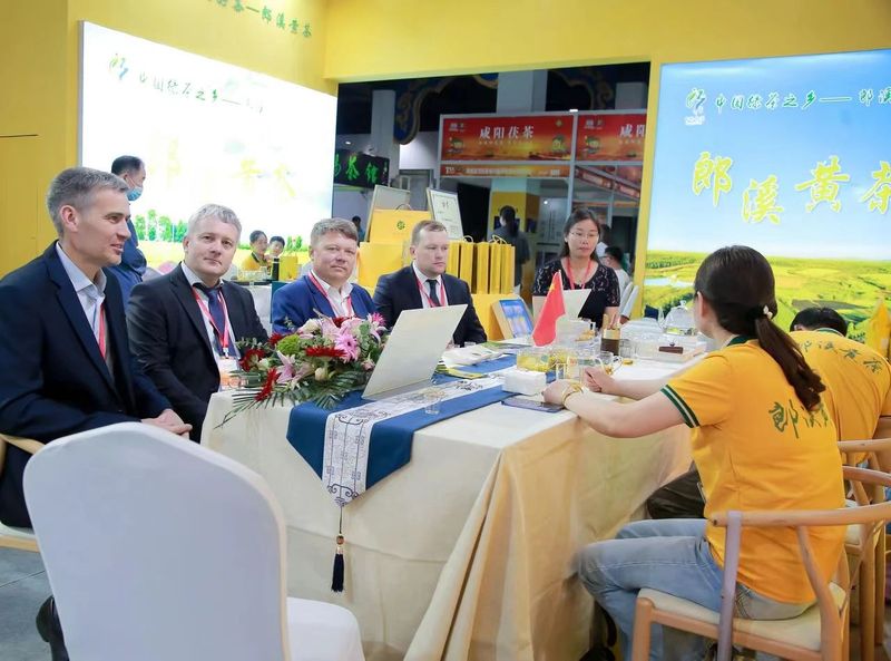 有关于2023郎溪黄茶（内蒙古）产销对接会举行，他们成为郎溪黄茶推介官的新闻(6)