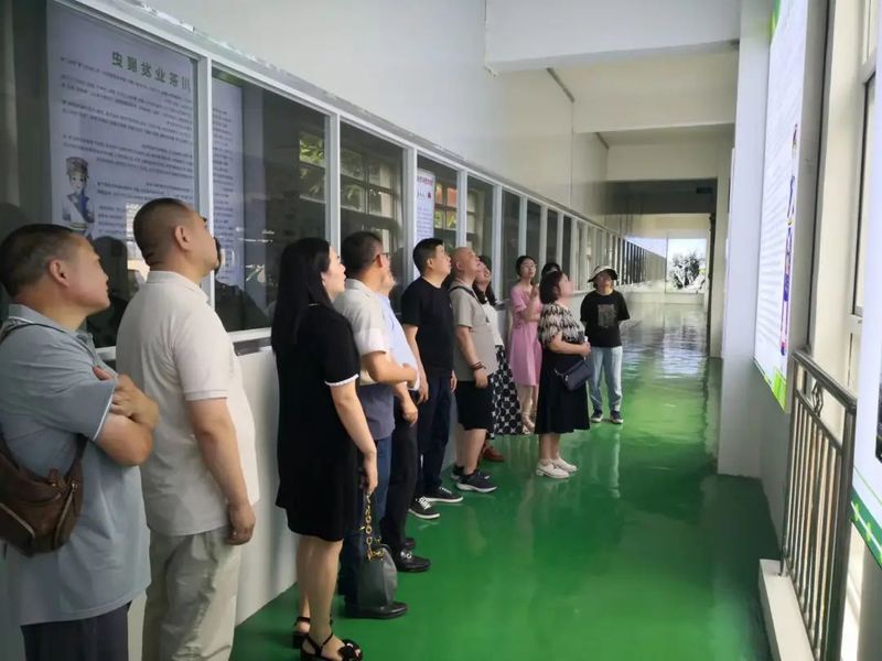 关于崇州市科协组织我市枇杷茶产业代表赴北川县考察的相关内容(3)