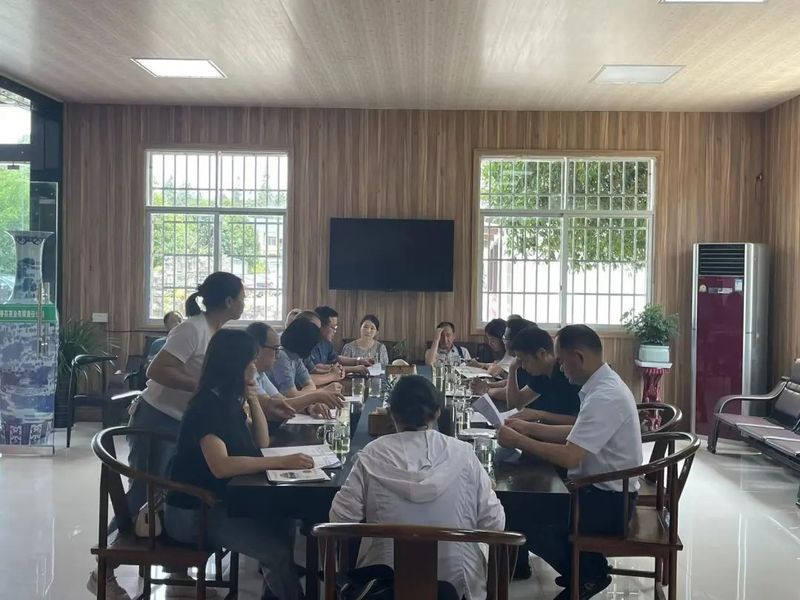 有关于张家界市政协到松烟镇开展茶叶发展调研的相关信息(1)