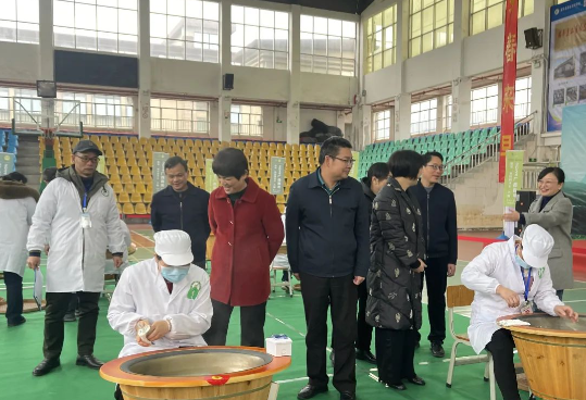 关于2024广西春茶暨昭平有机茶开采系列活动之“制茶妙手王”大赛的新闻(2)