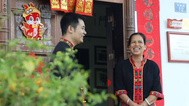 关于全国人大代表林豪：走好一片雨林大叶茶的“生态产业化”之路的内容