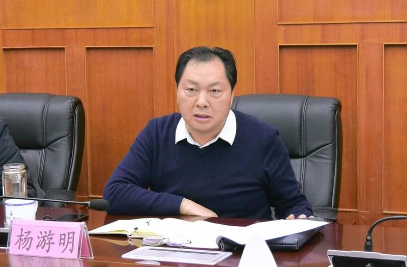 有关于遵义市人大常委会副主任杨游明率队到凤冈调研相关工作的最新消息(1)