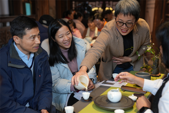 关于福建：闽台两岸雅集茶会举办 茶香两岸共叙乡情的信息(1)