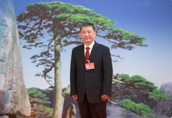 有关于全国两会特别策划·党媒联动 小茶叶成就大产业的相关内容(6)