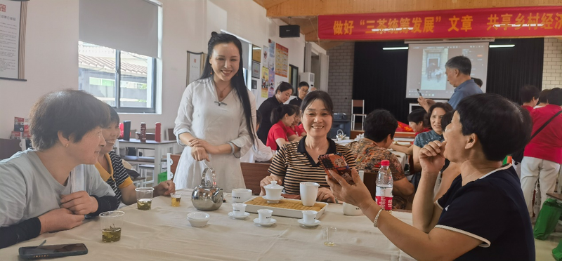 有关于“茶文化下乡”到赵家镇潘村啦！的内容(5)