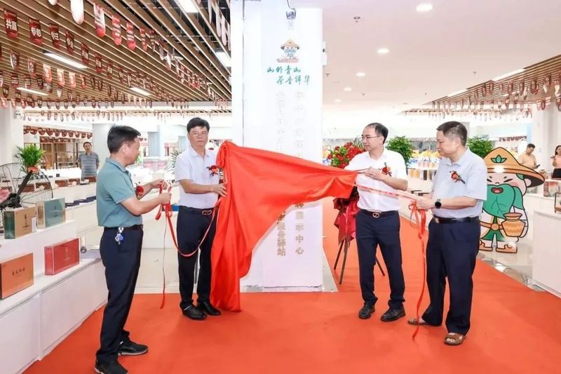 关于福建安溪祥华乡：践行“三茶”统筹 当好产业振兴“示范生”的相关信息(3)