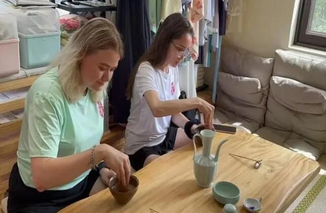 有关于浙财大留学生探访余杭径山，细品点茶文化的相关信息(1)