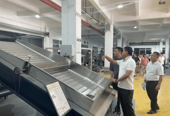 关于秤架瑶族乡考察团赴福建省考察调研茶叶产业发展和乡村振兴工作的信息(2)