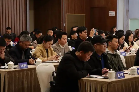 关于“黔茶论坛”活动启动仪式暨黔茶文化碰撞与融合研讨会（第1期）在湄潭圆满举行的相关信息(3)