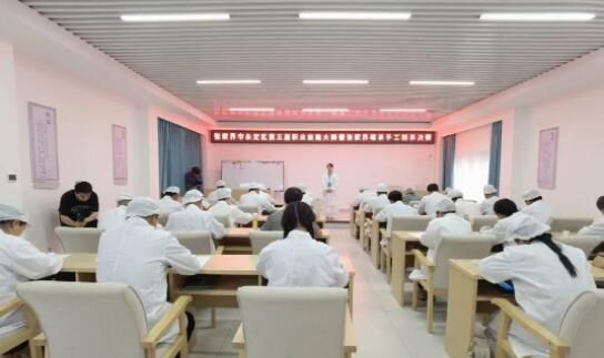 关于第五届职业技能大赛暨莓茶手工制茶决赛成功举办！的内容(10)