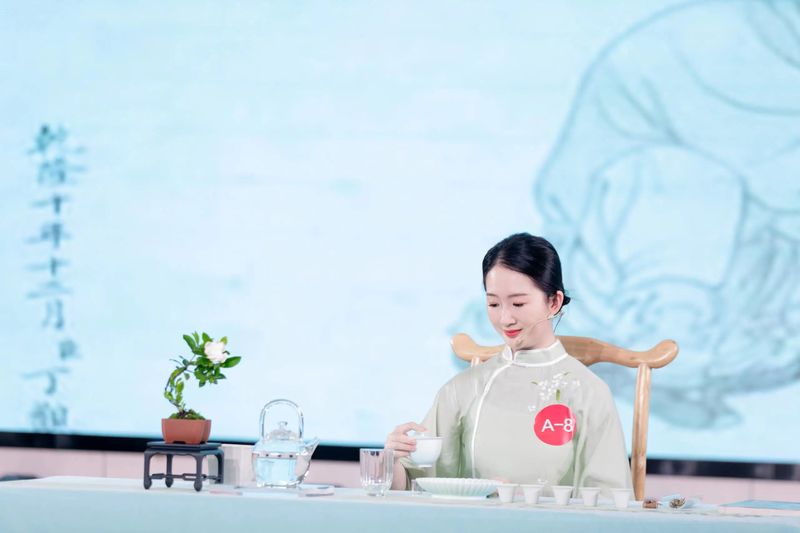 关于第二届全国技能大赛茶艺师项目福建省选拔赛福鼎选手名列前茅的资讯(8)