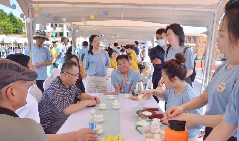 关于向云端~山那边~今天的管阳茶香四溢的消息(2)