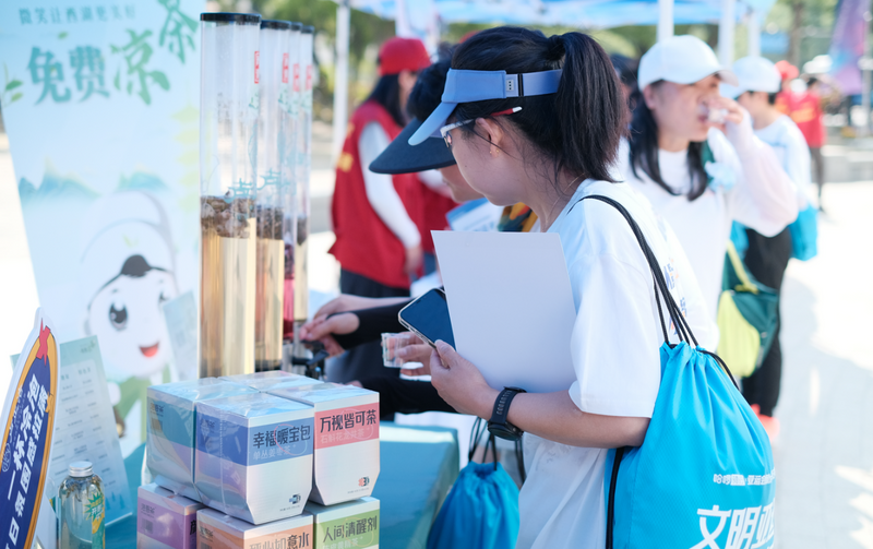 有关于亚运倒计时100天 卢正浩带你解锁快乐饮茶新方式的最新消息(5)