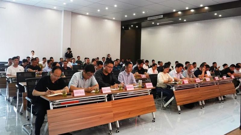 有关于岚山区茶产业链党建联盟成立大会在巨峰镇召开的资讯(1)