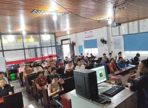 关于龙游县庙下乡开展茶叶产业技能培训的内容(2)