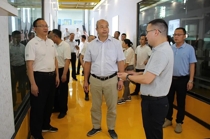 关于梧州市政协到贺州市考察茶产业发展及联农富农带农情况的相关信息(1)