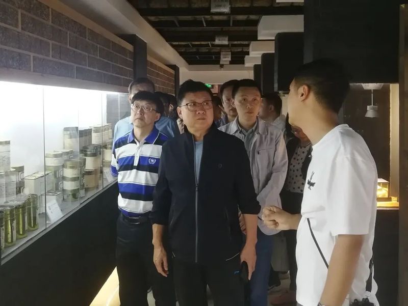 关于山西省忻州市政协来雨城区考察藏茶产业发展的消息(1)