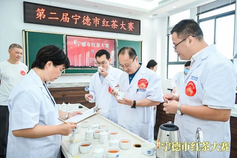 有关于这场红茶大赛呈现闽东茶品质密码的新闻(7)