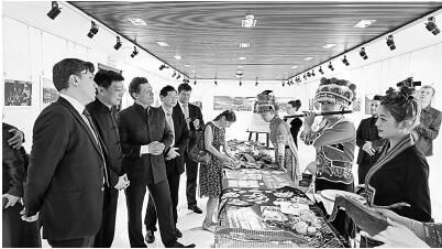 关于品味中国茶文化魅力的新闻