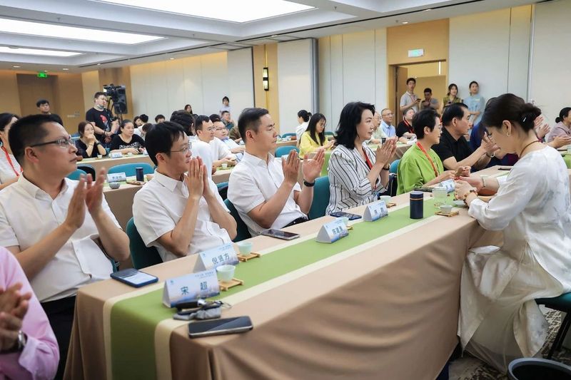 关于今在上虞，翠茗飘香——“上虞翠茗”北京推介会盛大举行的消息(2)