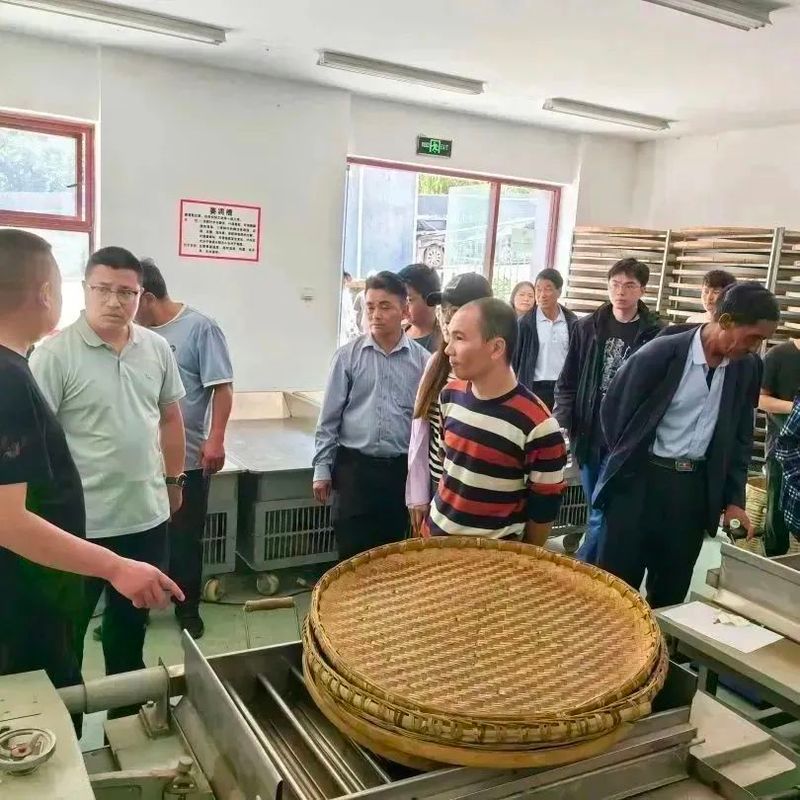 关于德兴乡开展茶产业专题考察交流活动的资讯