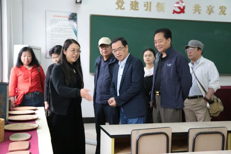 有关于宜兴市茶文化促进会赴长兴、杭州开展调研考察的信息