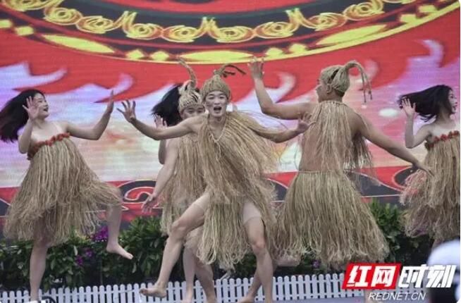 关于“莓茶有爱 莓好湘约”2023第三届中国·张家界莓茶文化节开幕的资讯(3)