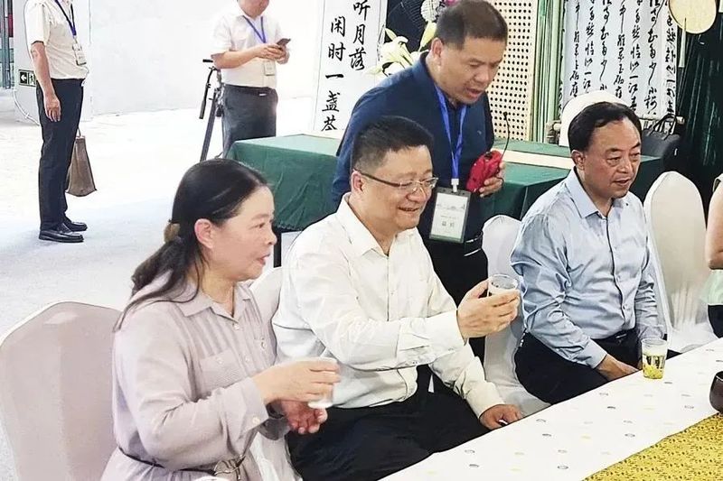 有关于刚刚，首届黄石茶文化节开幕！未来六天精彩不断的消息(1)