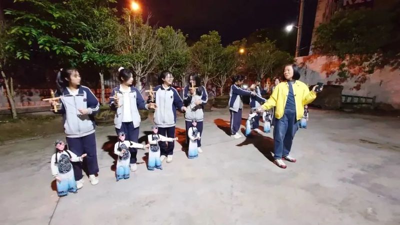 关于泰顺“茶仙子”惊艳亮相国际舞台的相关内容(5)