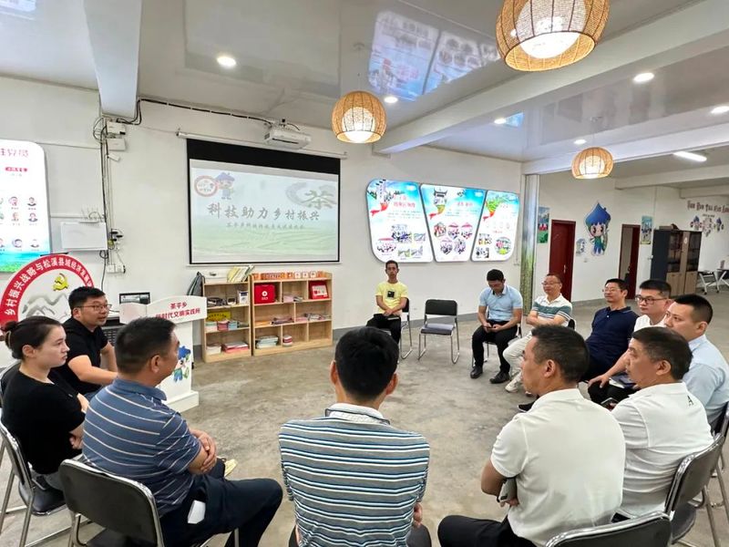 有关于茶平乡：“科技助力乡村振兴”讲习班开课啦！的资讯(1)