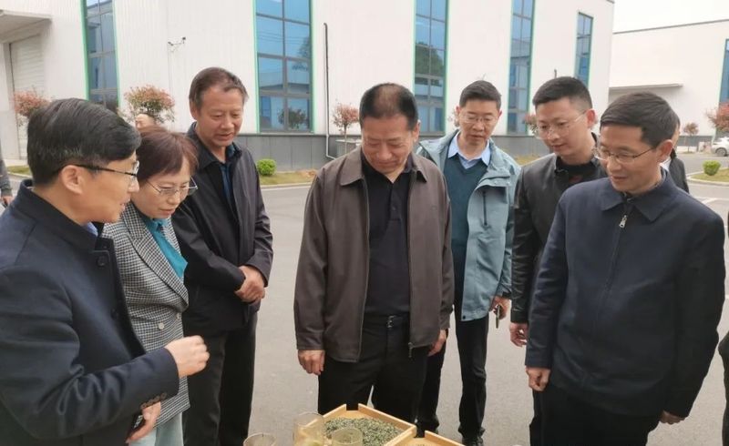 关于四川省政协副主席刘成鸣率队来名调研推进县域现代化高效特色农业发展的最新消息(1)