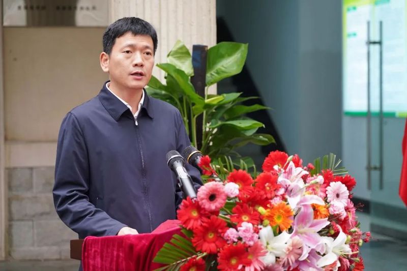 关于浮梁县林业科技研究院及中茶所专家工作站揭牌仪式举行的新闻(4)