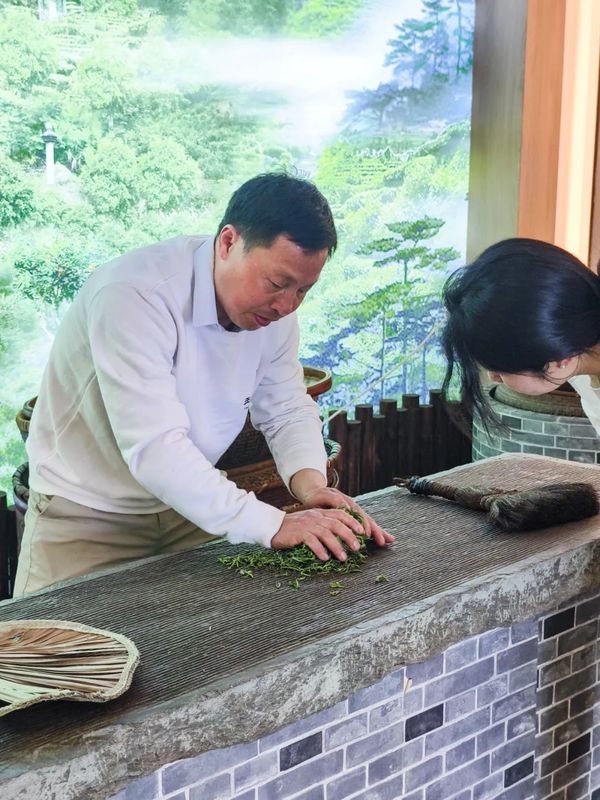 有关于以春之茗 共鉴芳华 休宁松萝第六届春茶节成功举办！的内容(10)