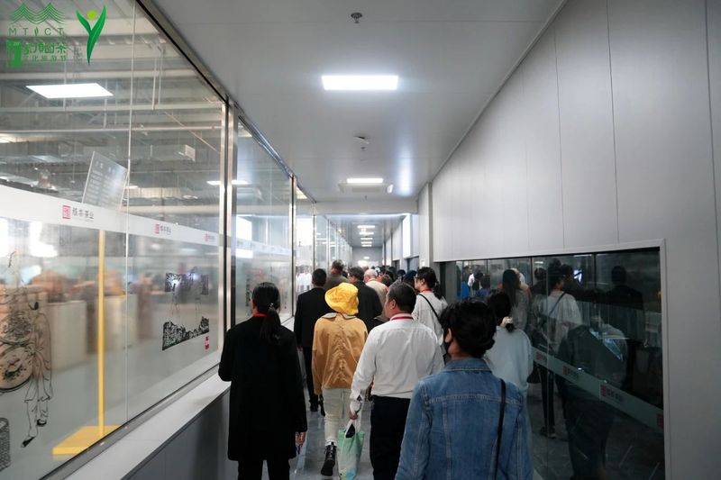 有关于世界百位茶人祭茶祖、上春山、访藏茶的最新消息(11)