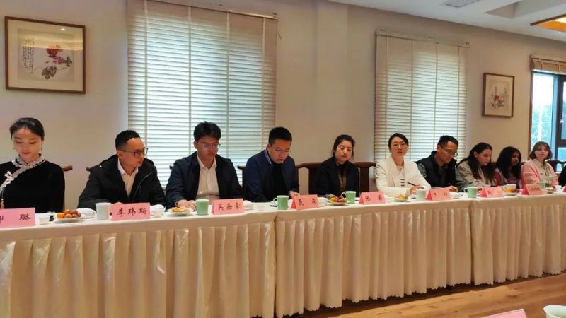 关于咫尺青绿：赴一场名山名茶青春之约的信息(2)