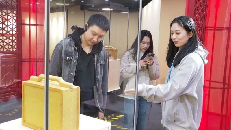有关于品味贡茶芬芳 感受历史底蕴 故宫贡茶回乡展受热捧的内容(7)