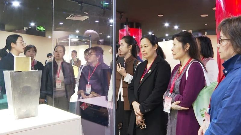 有关于品味贡茶芬芳 感受历史底蕴 故宫贡茶回乡展受热捧的内容(4)