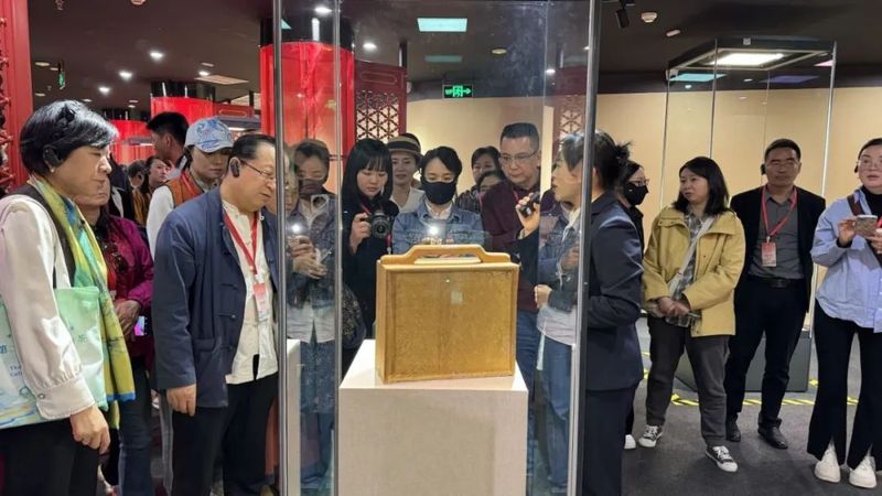 有关于品味贡茶芬芳 感受历史底蕴 故宫贡茶回乡展受热捧的内容