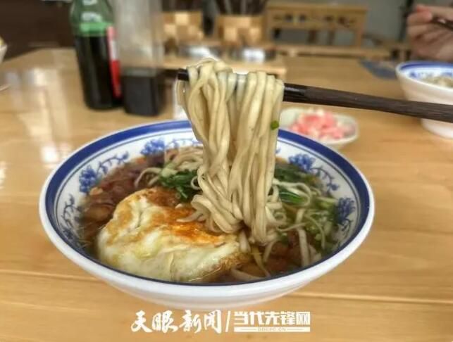 有关于神鹊制佳肴 茶香漫唇齿的内容(3)