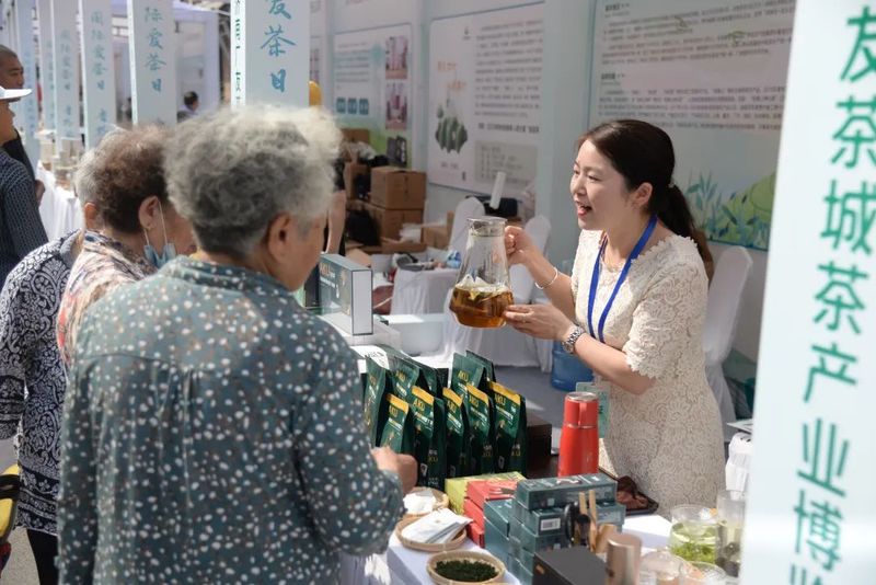 关于遵义招商引资暨茶产业山东（济南）推介会在济南举行的信息(2)