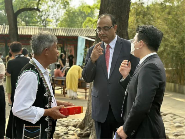 有关于普洱茶(贡茶)制作技艺获人类非遗“中国传统制茶技艺及其相关习俗”证书的新闻(2)