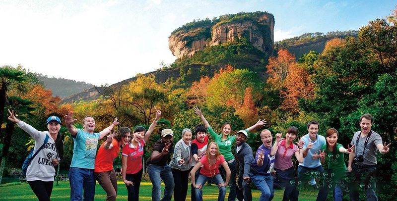 关于“名山大川林立、文人墨客聚首”世界乌龙茶、红茶发源地——福建武夷山市的新闻(2)