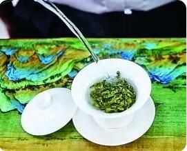 有关于茶香缕缕 一片叶子写下“共富之约”的消息(2)