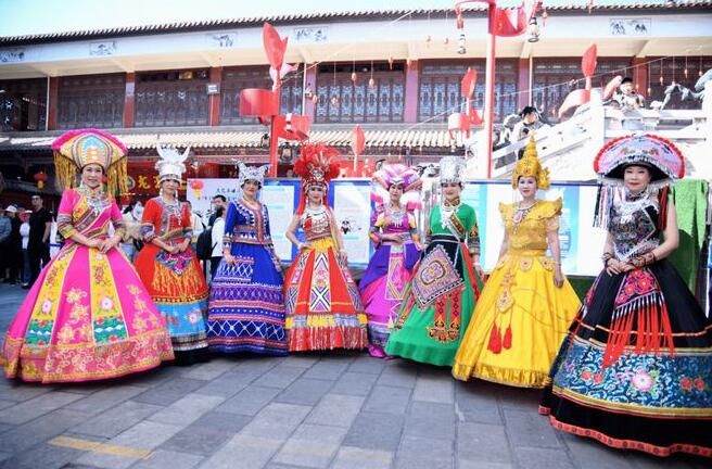 关于盘龙区举办庆祝第四届“5·21国际茶日”暨弘扬茶文化活动的最新消息(1)