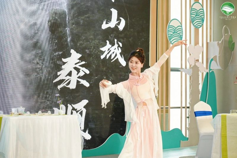 有关于泰顺三杯香杭州推介会暨《茗闻天下 泰顺三杯香》新书发布会在杭举行的信息(1)