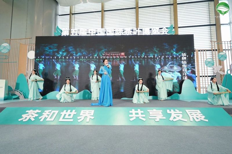 有关于泰顺三杯香杭州推介会暨《茗闻天下 泰顺三杯香》新书发布会在杭举行的信息