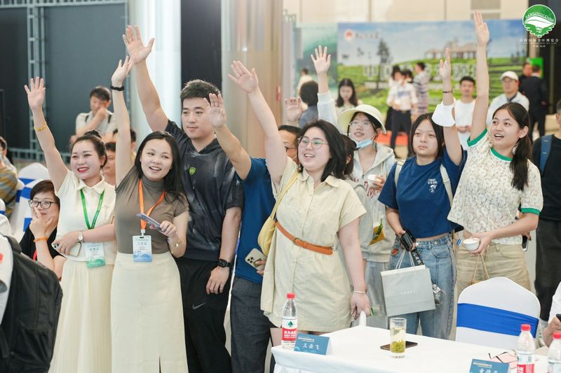 有关于泰顺三杯香杭州推介会暨《茗闻天下 泰顺三杯香》新书发布会在杭举行的信息(9)